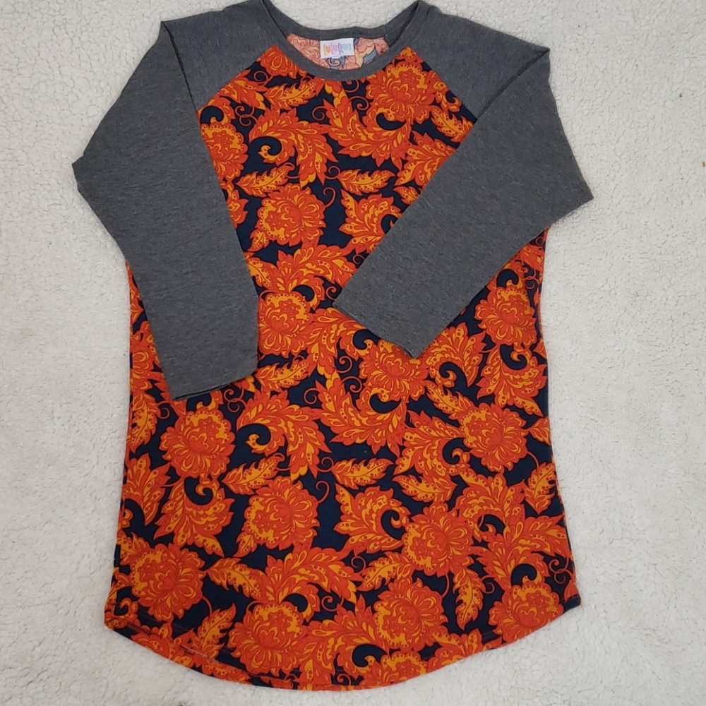 3 💝 for $25 Lularoe Baseball Floral Tee